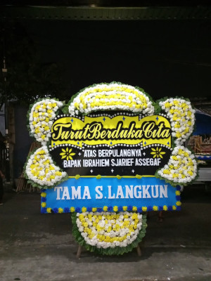 Papan Bunga Duka di Perbaungan